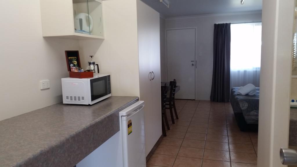 True Blue Motor Inn Rockhampton Εξωτερικό φωτογραφία