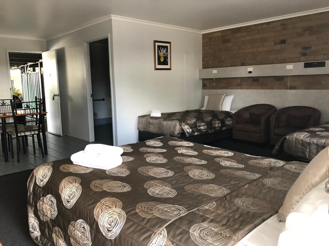 True Blue Motor Inn Rockhampton Εξωτερικό φωτογραφία