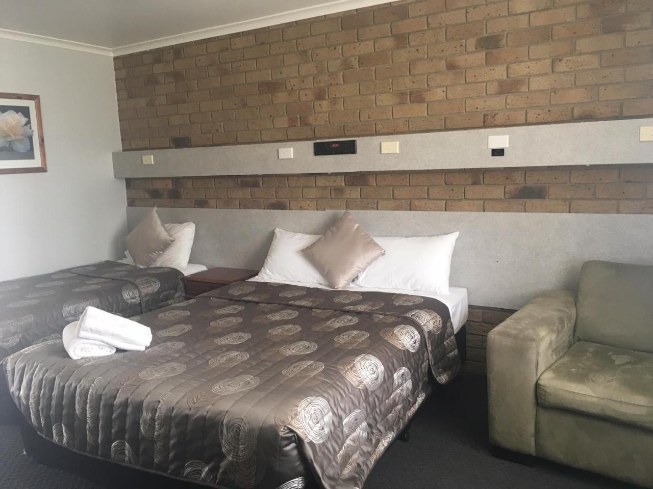 True Blue Motor Inn Rockhampton Εξωτερικό φωτογραφία