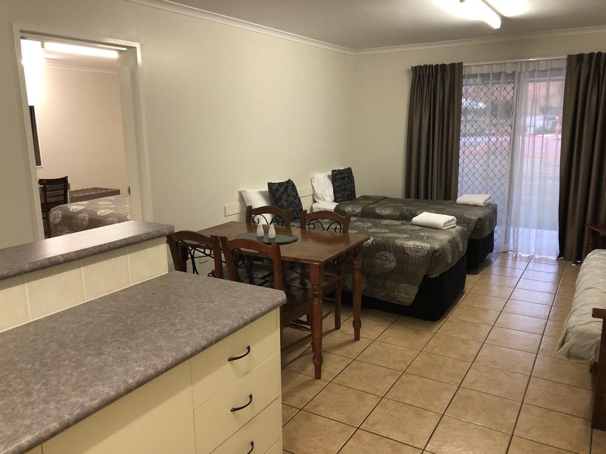 True Blue Motor Inn Rockhampton Εξωτερικό φωτογραφία
