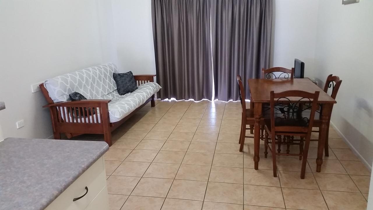True Blue Motor Inn Rockhampton Εξωτερικό φωτογραφία