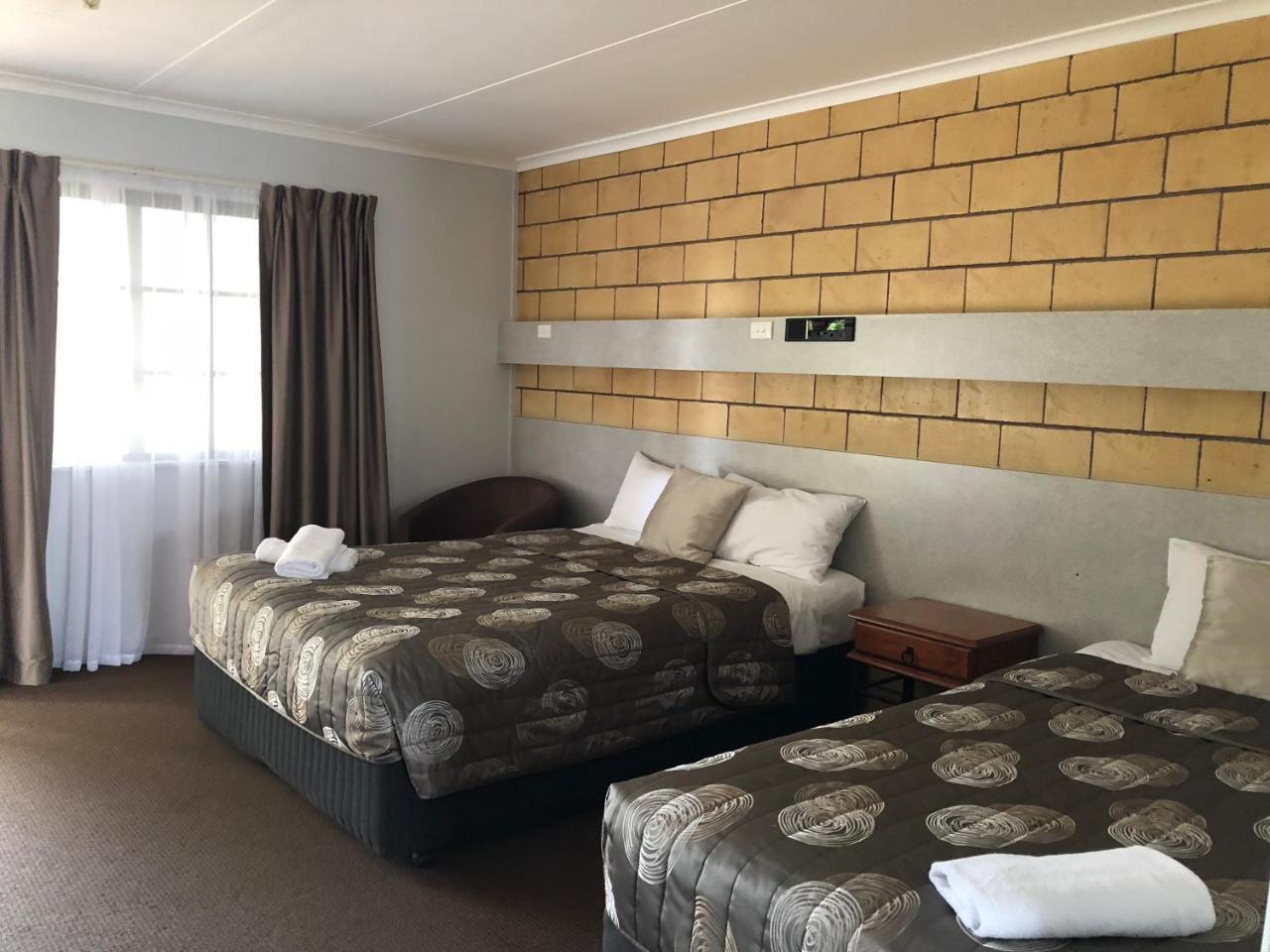 True Blue Motor Inn Rockhampton Εξωτερικό φωτογραφία