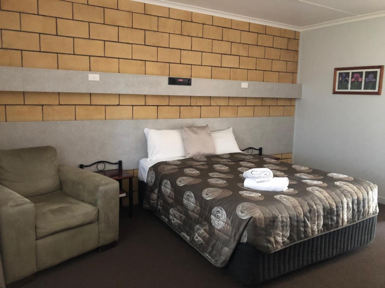 True Blue Motor Inn Rockhampton Εξωτερικό φωτογραφία