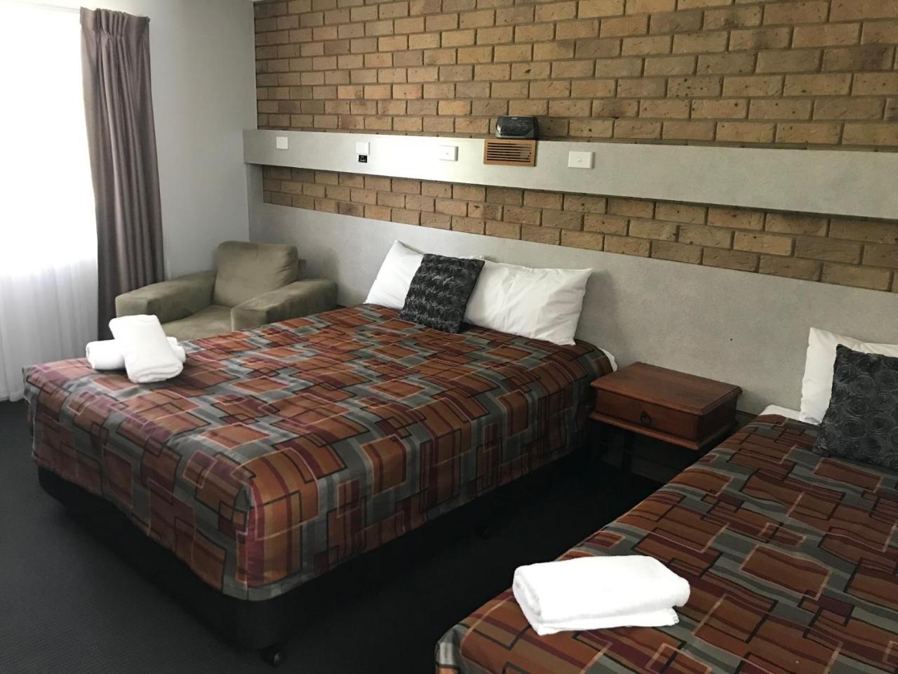True Blue Motor Inn Rockhampton Εξωτερικό φωτογραφία