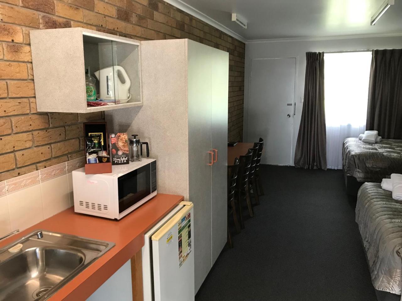 True Blue Motor Inn Rockhampton Εξωτερικό φωτογραφία